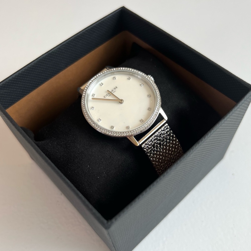 Coach watch - Picture 5 of 7